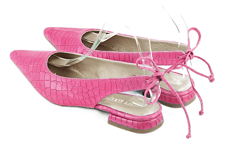 Fuschia pink women's slingback shoes. Pointed toe. Flat flare heels. Rear view - Florence KOOIJMAN